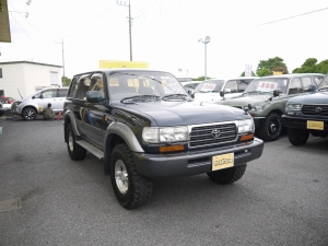 ランクル８０極上車　走行距離少ない