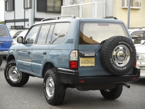 ランクルプラド丸目換装　TOYOTAロゴグリル