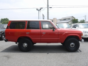 ランクル６０オートマ　ガソリン車