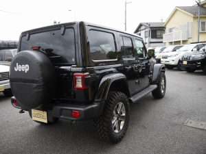 ＪＥＥＰラングラー右ハンドル