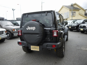 ＪＥＥＰラングラー右ハンドル