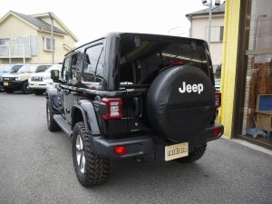 ＪＥＥＰラングラー右ハンドル