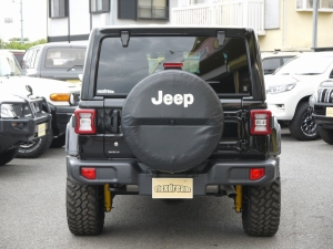 ＪＥＥＰラングラー右ハンドル