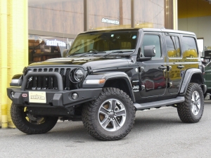 ＪＥＥＰラングラー右ハンドル