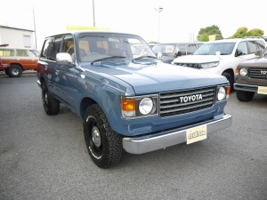 ランクル８０クラシックコンプリート