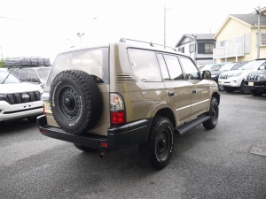 ランクルプラド丸目コンプリート