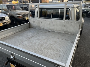 ランクル７０三方開き