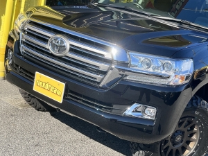 ランクル２００逆輸入新車並行車
