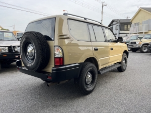 ランクルプラド丸目フェイス