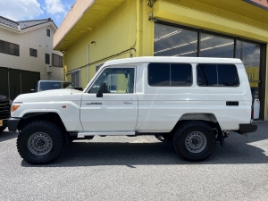 ランクル７０トゥルーピー