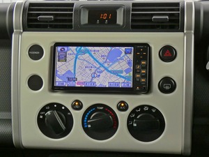 ＦＪクルーザーホワイト　リフトアップ　アウトドア　キャンプ