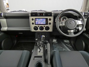ＦＪクルーザーホワイト　リフトアップ　アウトドア　キャンプ