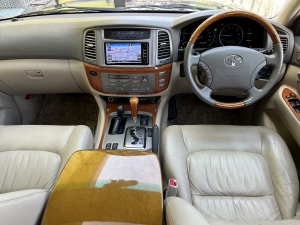 ランクル１００後期型
