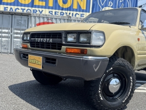ランクル８０中東仕様