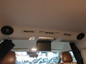 ハイエースワゴン１０人乗り　車中泊できる街乗り仕様車
