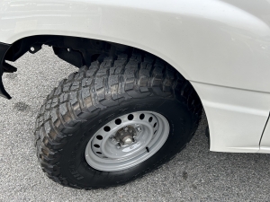 ランクル１００NEW丸目換装車