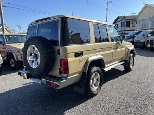 ランクル７０再販70限定車