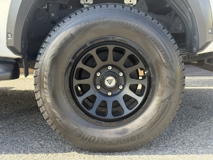 ハイラックスハイラックス　GUN125