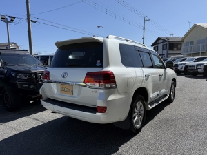 ランクル２００ベージュ内装