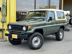 ランクル７０キャンプ　アウトドア　レジャー　４ＷＤ　ＳＵＶ
