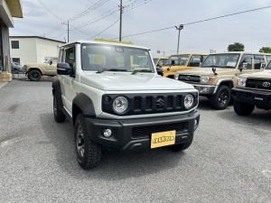ジムニーシエラ低走行のジムニー入庫しました