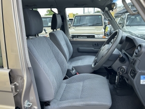 ランクル７０再販70限定車