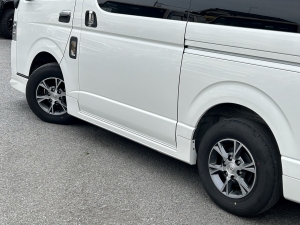 買取・下取り直販車ハイエースモデリスタ
