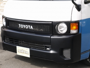 ハイエースバン丸目フェイス換装　ペンドルトン
