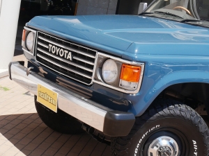 ランクル６０HJ61V　AT　丸目　平屋根