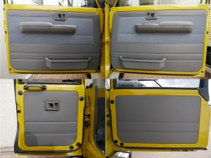 ランクル７０HZJ73V　FRPトップ　NEWペイント
