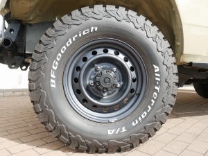 ランクル７０後期76　ZX　４ナンバー