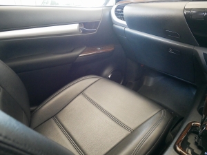 ハイラックス後期型　LINE-X