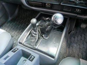 ランクル８０パートタイム4WD