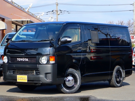ハイエースＶアウトドア　キャンプ　車中泊　バンライフ　１BOX　ベッド　キャンピングカー