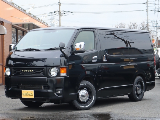 ハイエースＶアウトドア　キャンプ　車中泊　バンライフ　１BOX　ベッド　キャンピングカー