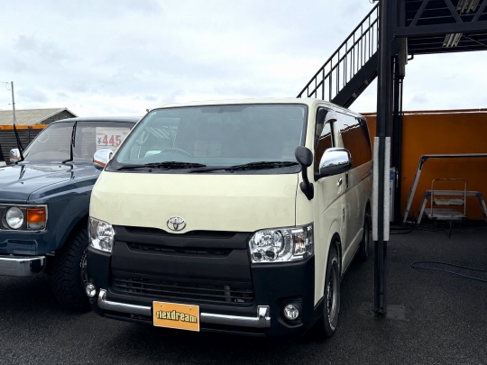 ハイエースＶ