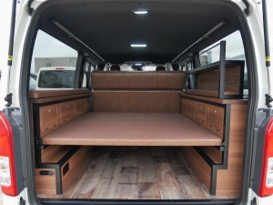 ハイエースバン新車コンプリート バンライフスタイル【FD-BOX7 Vanlife】無垢木材×アイアン家具