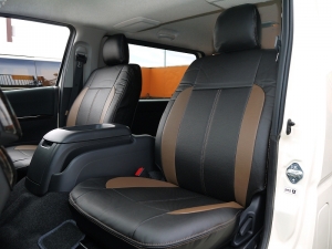 ハイエースバン4型新車　シーケンシャル６AT　特注色
