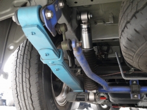 ハイエースバンキャンピングカー　FD-BOX　ハイエース　ビークル