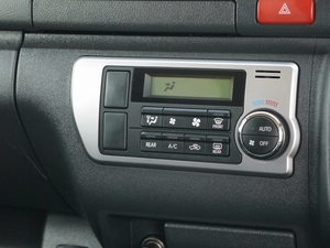 ハイエースバン4型S-GL　ディーゼル４WD