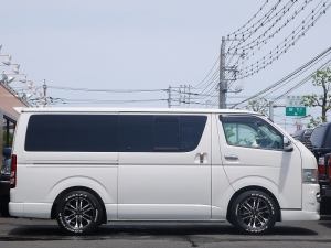 ハイエースバン2型ハイエースカスタムコンプリート！