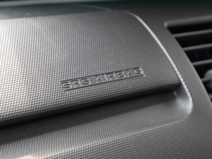ハイエースバン3型ハイエースカスタム　ベッドキット付