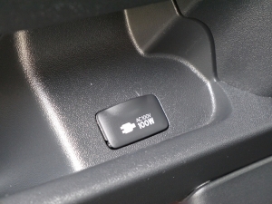 ハイエースバン3型ハイエースカスタム　ベッドキット付