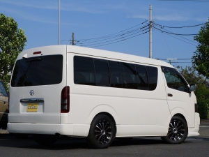 ハイエースワゴンハイエース200系ワゴンGLカスタムコンプリート