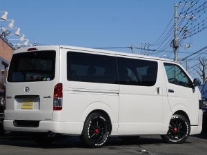 ハイエースバンダークプライム　カスタム　コンプリート