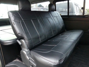 ハイエースバン200系ハイエース　FD-classic丸目換装