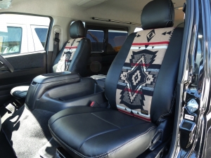 ハイエースワゴン新車ハイエース　ロングスライド3列シート　車中泊