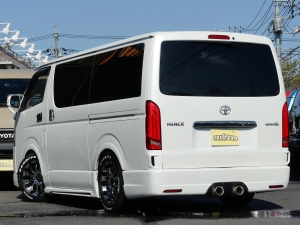 ハイエースバン4型S-GLフルエアロカスタム済み中古車両