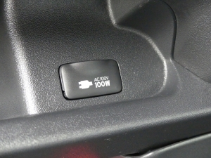 ハイエースワゴンハイエース　LPガスハイブリッド　ライトキャンピングカーFD-BOX2