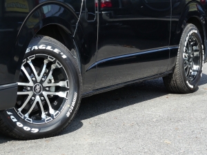 ハイエースワゴン200系ハイエースワゴンGL4WD ベッド付き